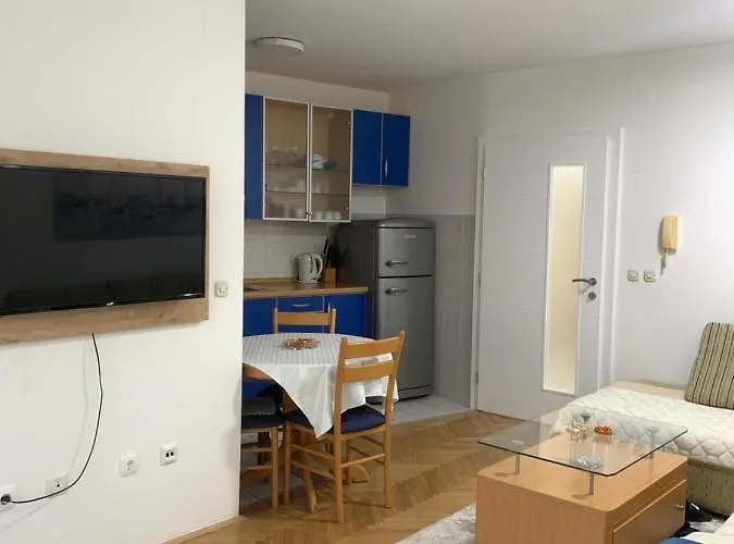 Leko Apartman Makarska
