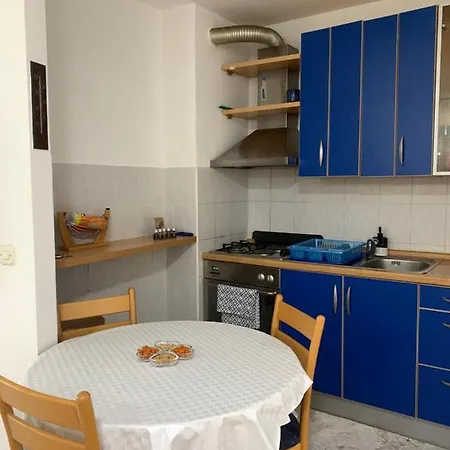 Apartman Leko *